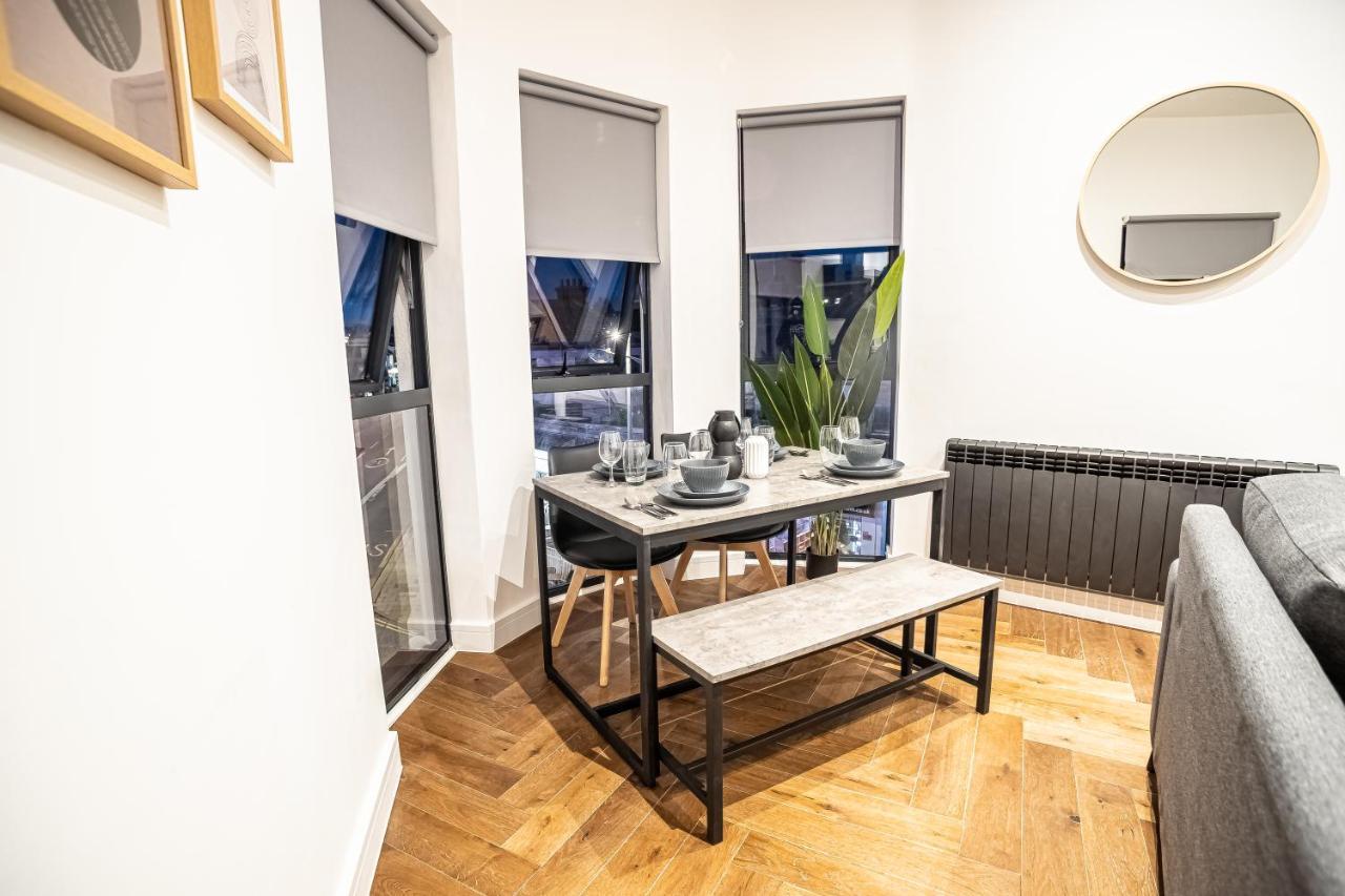 Rose Hill Boutique Apartments Near Brighton Beach מראה חיצוני תמונה